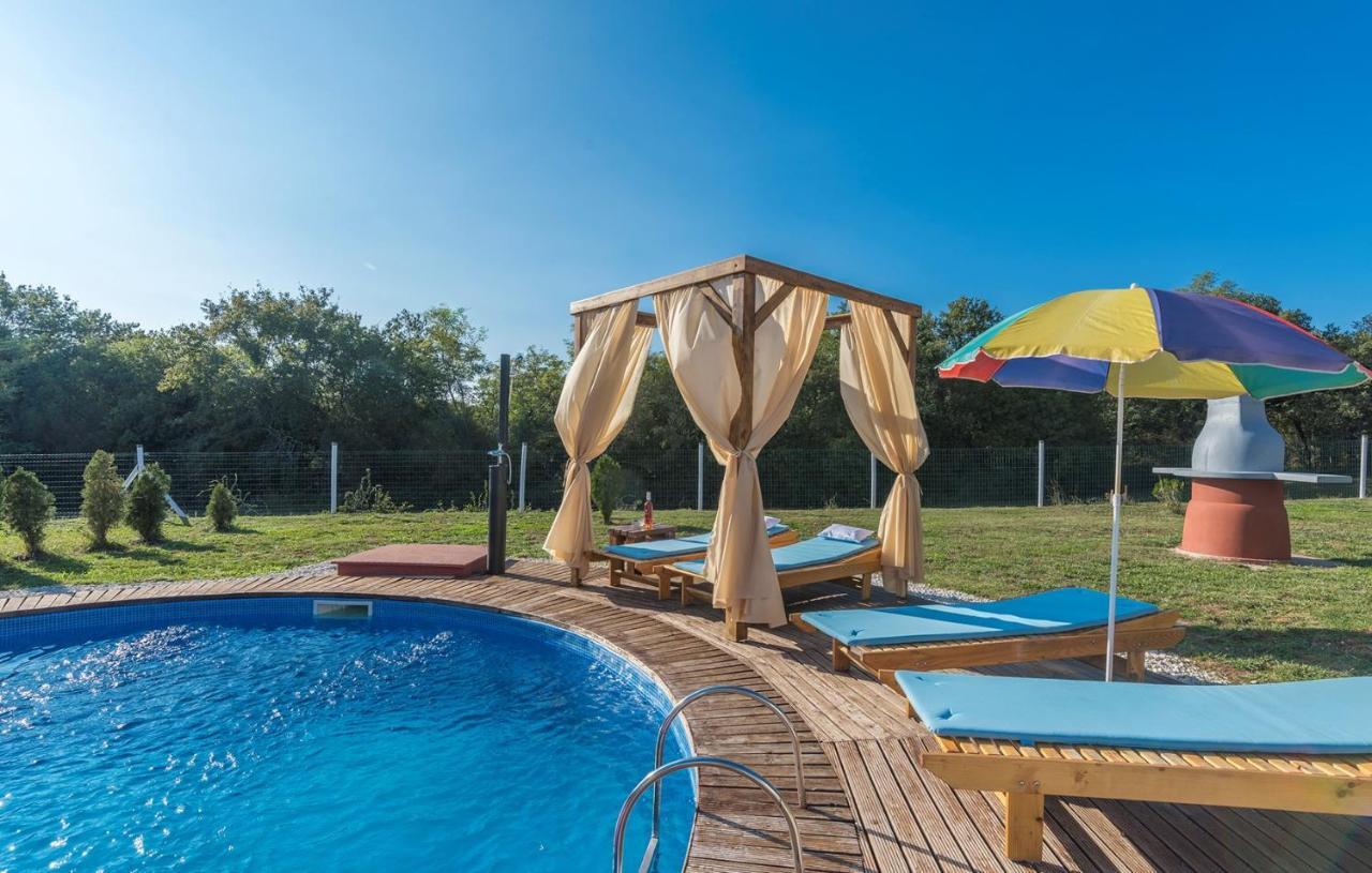 Holiday Park Village Jelovci Kringa Екстериор снимка