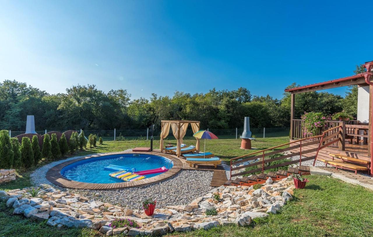 Holiday Park Village Jelovci Kringa Екстериор снимка