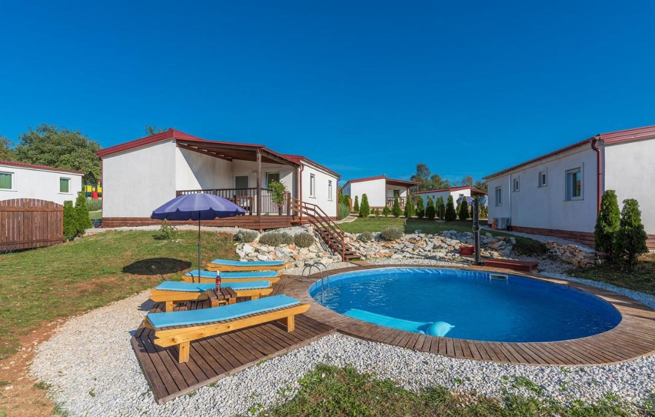 Holiday Park Village Jelovci Kringa Екстериор снимка