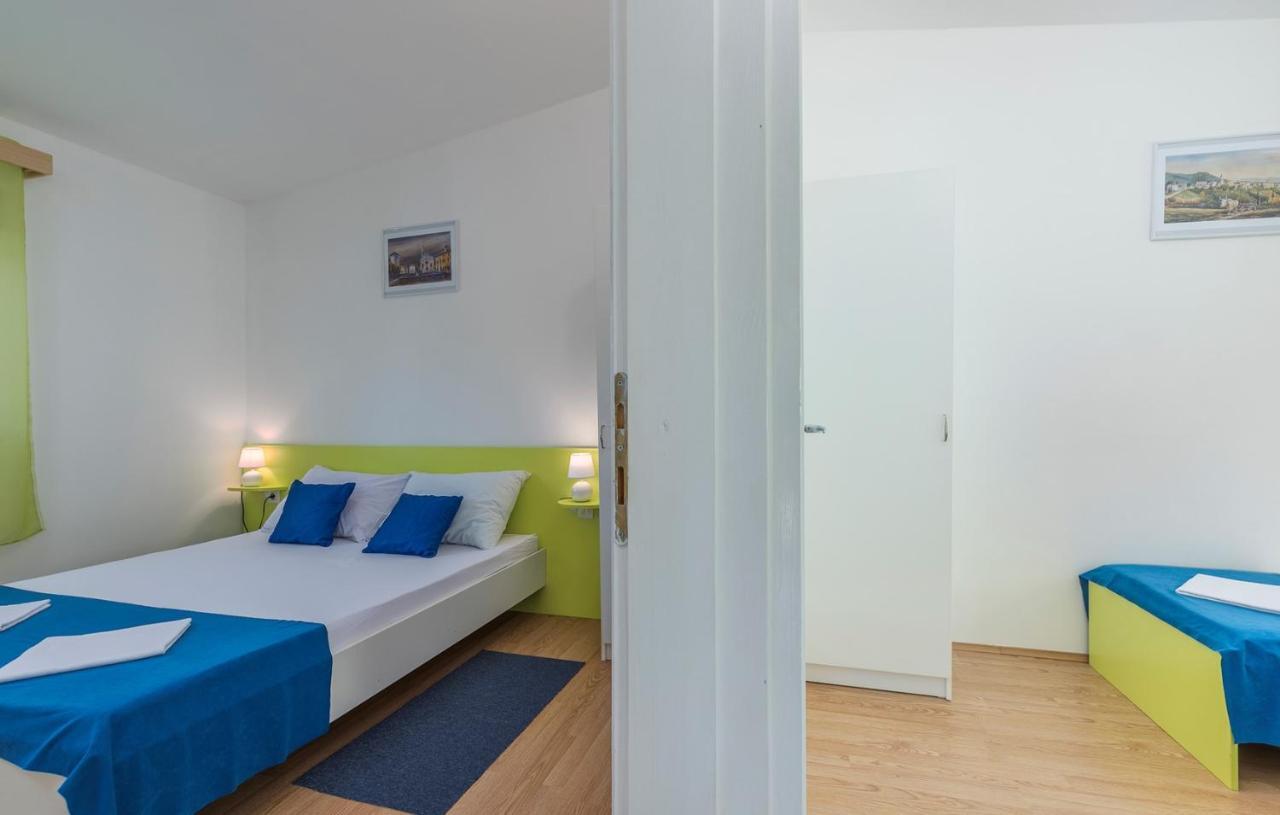 Holiday Park Village Jelovci Kringa Екстериор снимка