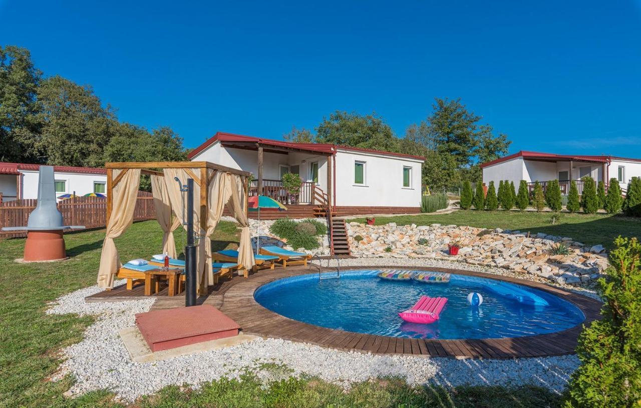 Holiday Park Village Jelovci Kringa Екстериор снимка