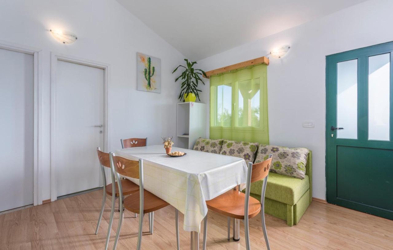 Holiday Park Village Jelovci Kringa Екстериор снимка